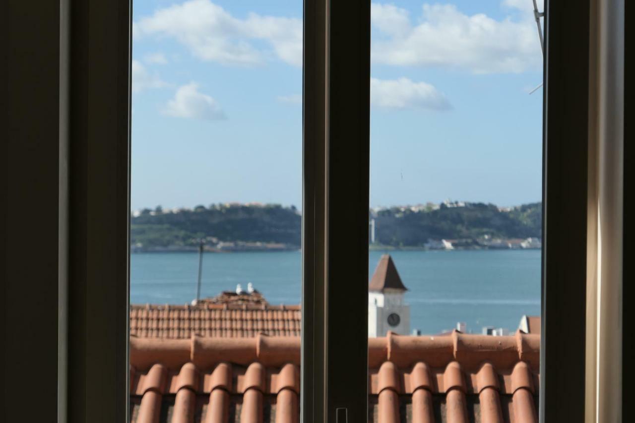 Casas Na Portuguesa - Bica Chiado Lägenhet Lisboa Exteriör bild