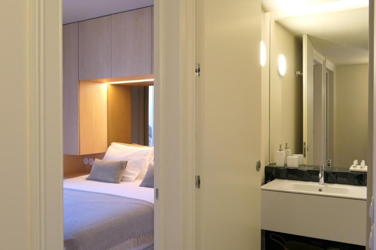 Casas Na Portuguesa - Bica Chiado Lägenhet Lisboa Exteriör bild