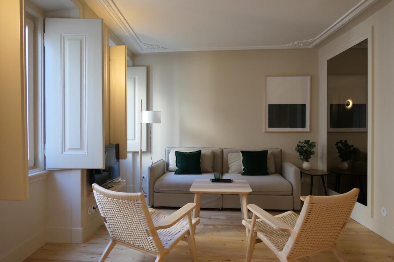 Casas Na Portuguesa - Bica Chiado Lägenhet Lisboa Exteriör bild