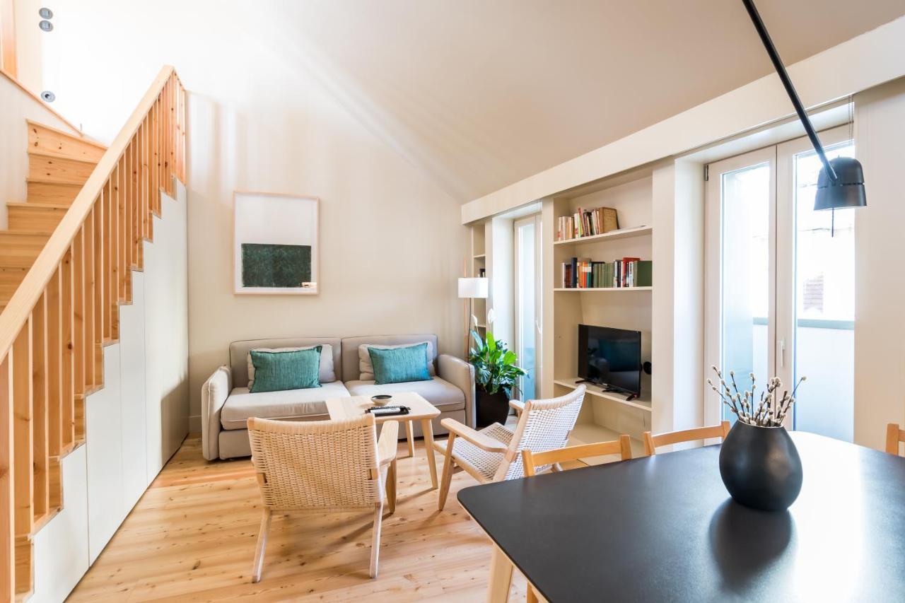 Casas Na Portuguesa - Bica Chiado Lägenhet Lisboa Exteriör bild
